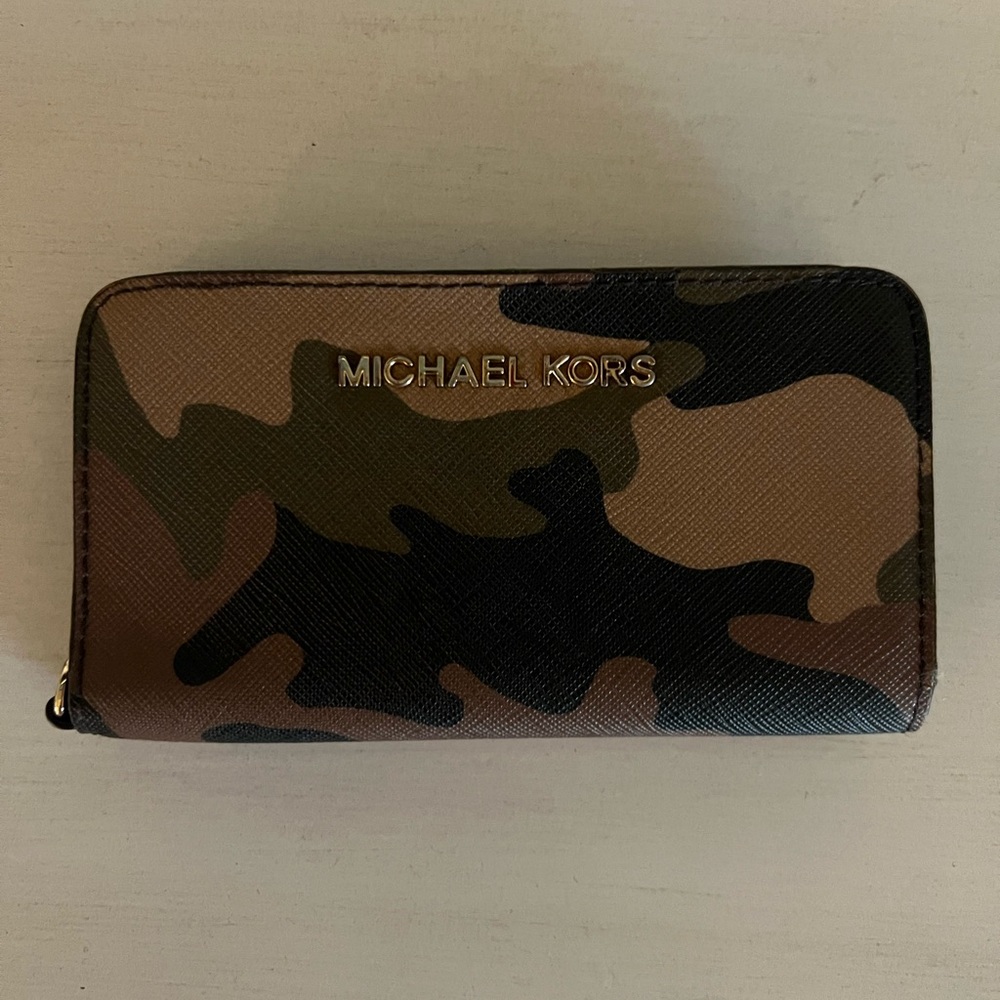 Michael Kors wallet